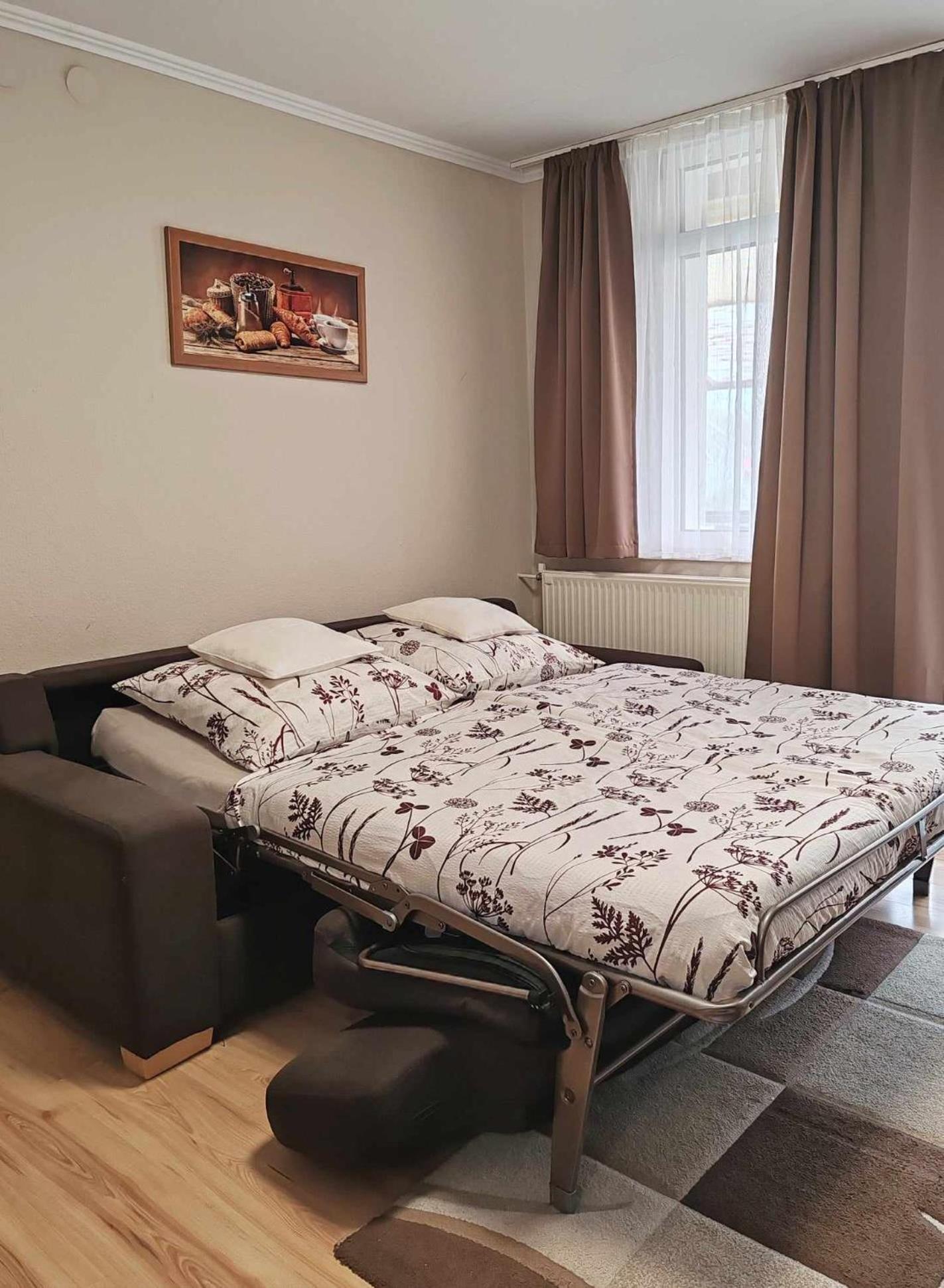 To Apartman Gunarasfuerdo Dombóvár Екстериор снимка